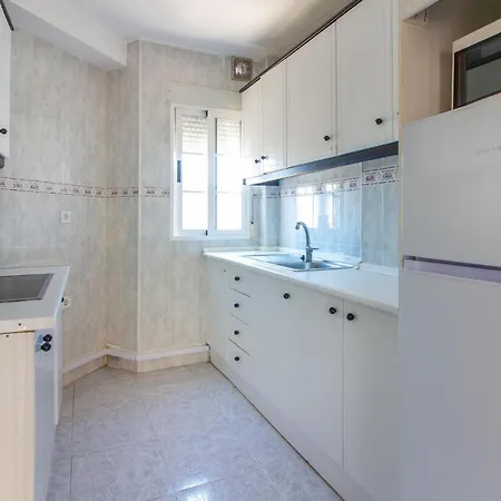 Cozy In With Kitchenette Apartment Torrevieja